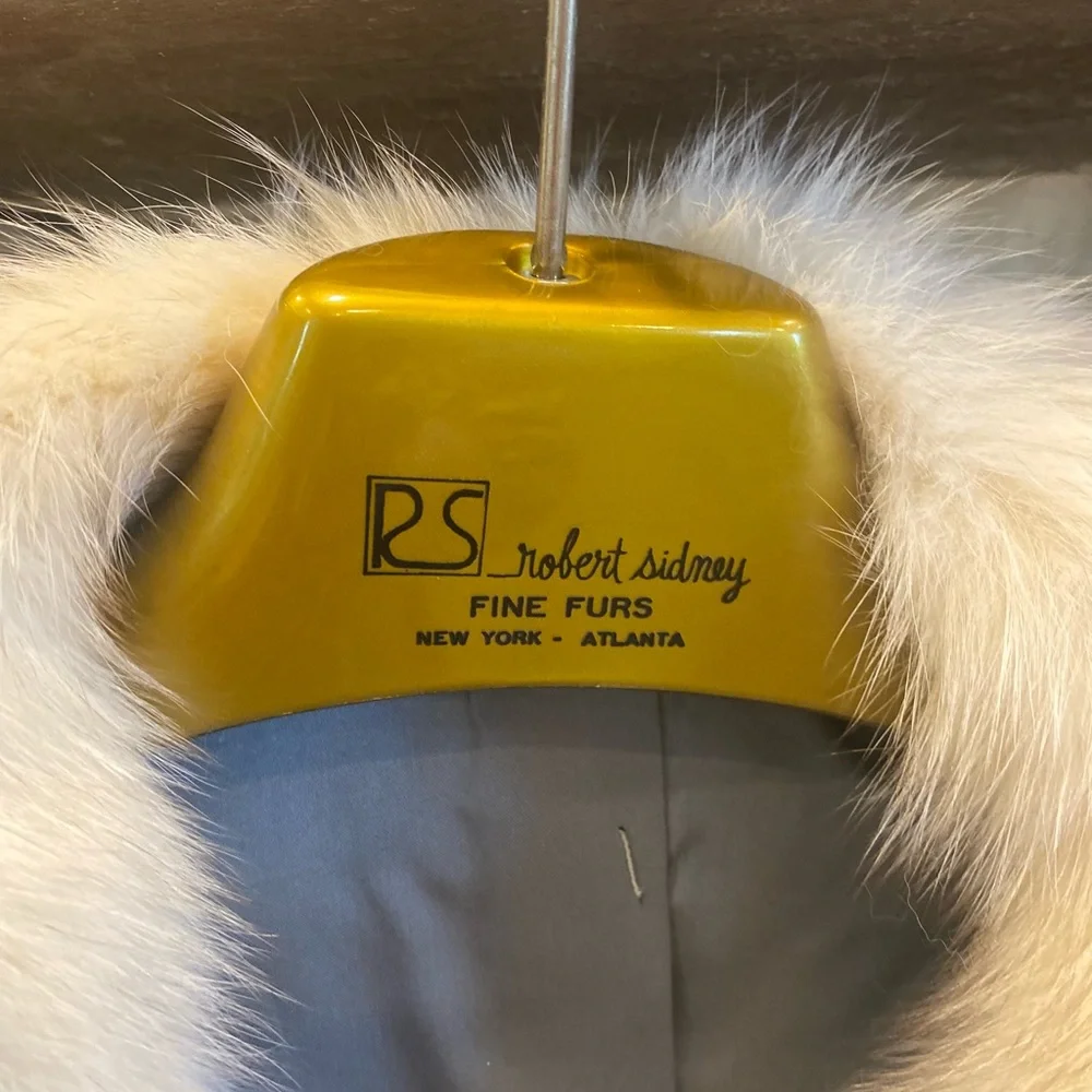 Robert Sidney Fine Furs Luxurious Cream Teddy Jacket - Picture 2 of 9